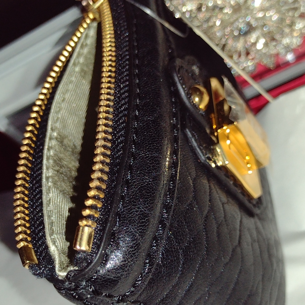 Juicy Couture Black Butter Leather LG  Wallet Clutch Gold HW NWT - Picture 3 of 13